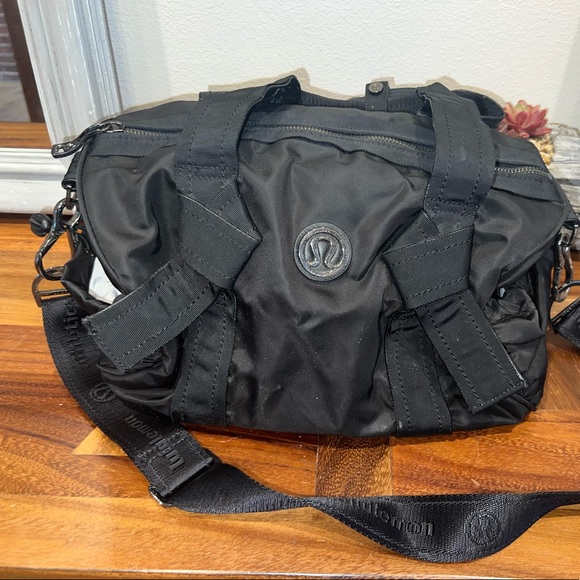 lululemon athletica Handbags - Lululemon black gym bag